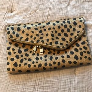 Cheetah clutch
